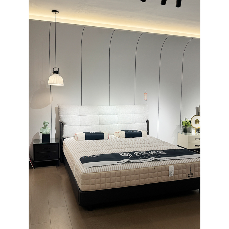 Minimalist Cotton and Linen Bed